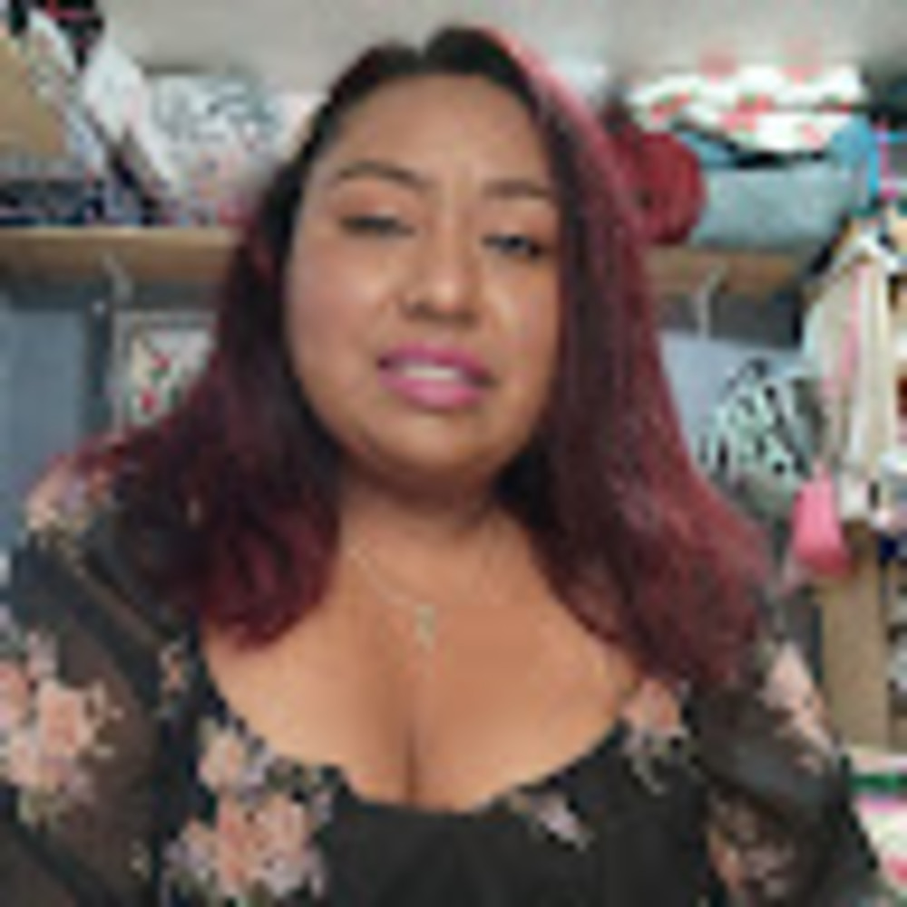 Meet your Posher, Maria
